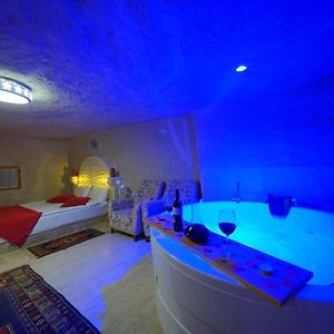 Fosil Cave Hotel